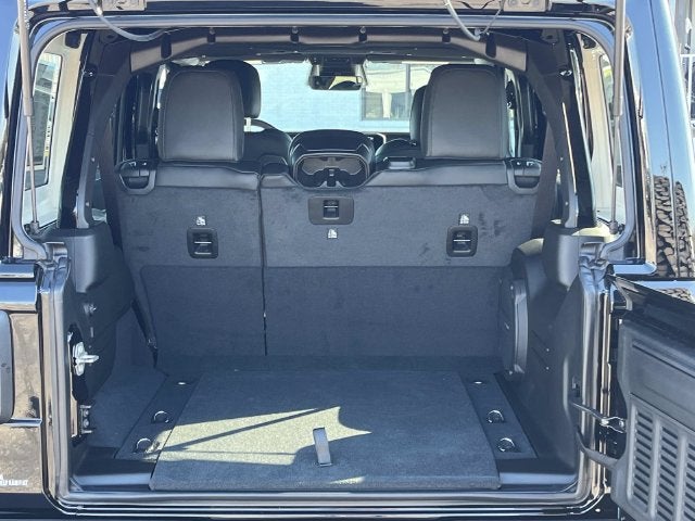 2027 Jeep Wrangler Moab 392