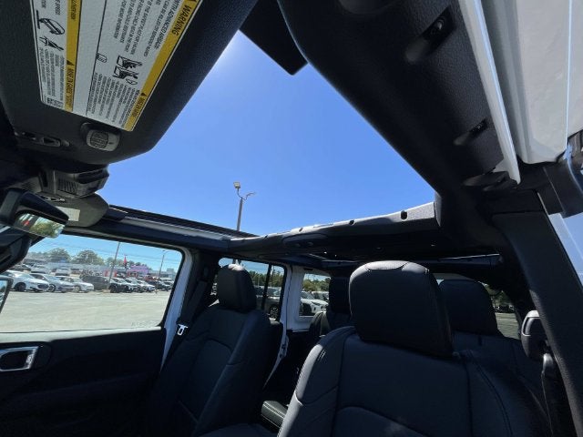 2027 Jeep Wrangler Moab 392