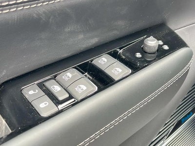 2026 Jeep Grand Wagoneer L Summit Obsidian