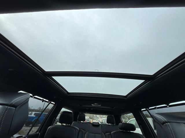 2026 Jeep Grand Wagoneer L Summit Obsidian