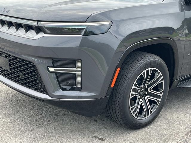 2026 Jeep Grand Wagoneer Base