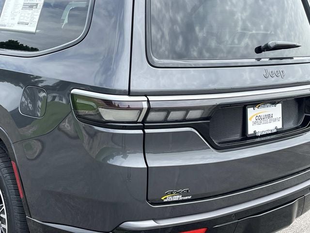 2026 Jeep Grand Wagoneer Base