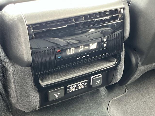 2026 Jeep Grand Wagoneer Base