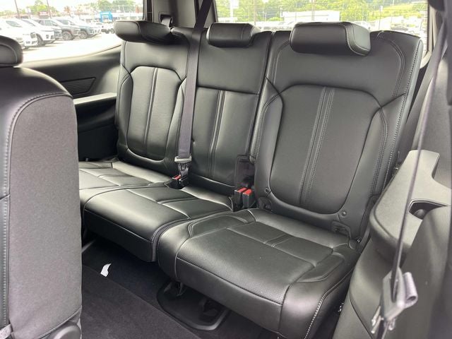 2026 Jeep Grand Wagoneer Base