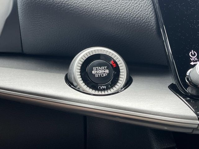 2026 Jeep Grand Wagoneer Base