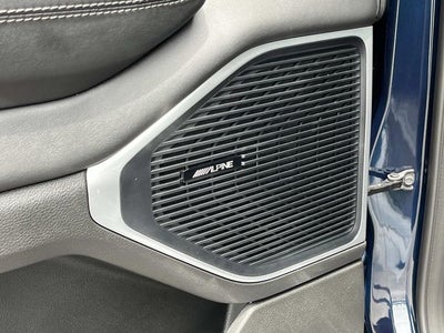 2026 Jeep Grand Wagoneer Base