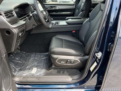 2026 Jeep Grand Wagoneer Base