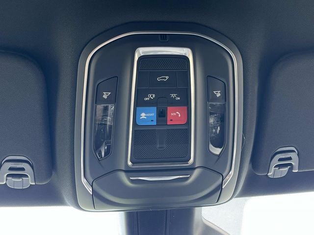 2026 Jeep Grand Wagoneer Base