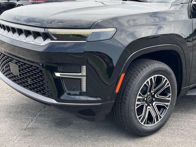 2026 Jeep Grand Wagoneer Base