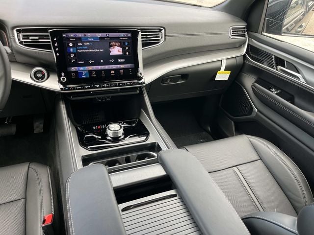 2026 Jeep Grand Wagoneer Base