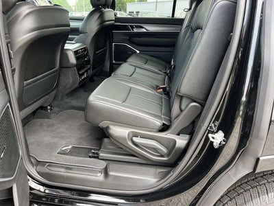 2026 Jeep Grand Wagoneer Base