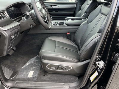2026 Jeep Grand Wagoneer Base