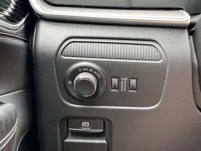 2026 Jeep Grand Wagoneer Base
