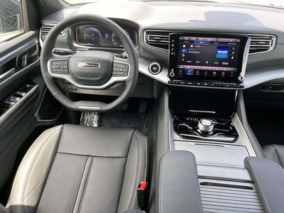 2026 Jeep Grand Wagoneer Base