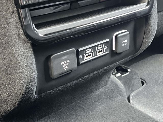 2026 Jeep Grand Wagoneer Base