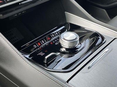 2026 Jeep Grand Wagoneer Base