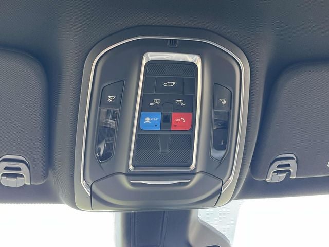 2026 Jeep Grand Wagoneer Base