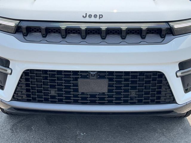 2026 Jeep Grand Wagoneer Limited Reserve