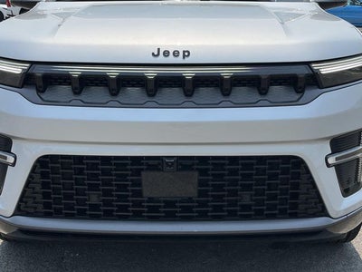 2026 Jeep Grand Wagoneer Limited Reserve