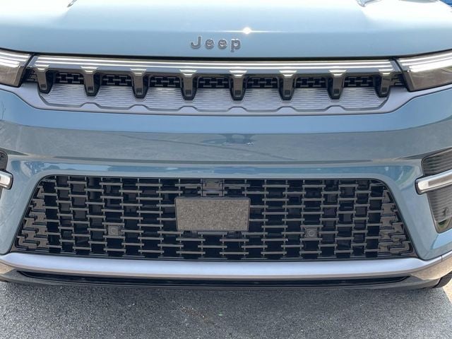 2026 Jeep Grand Wagoneer Limited Altitude