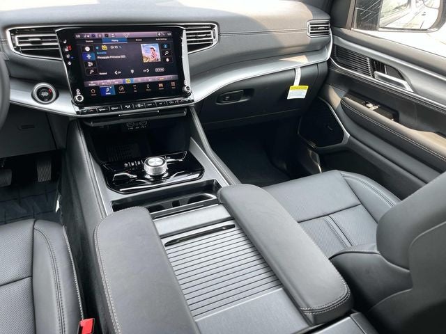 2026 Jeep Grand Wagoneer Limited Altitude