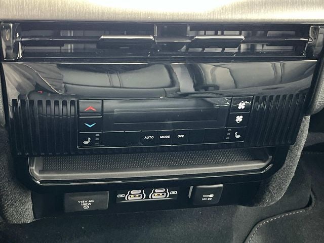 2026 Jeep Grand Wagoneer Limited Reserve