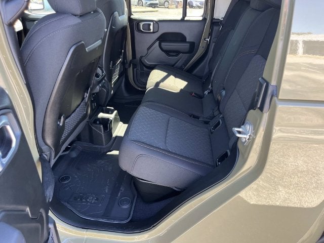 2027 Jeep Gladiator Mojave