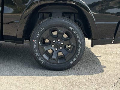 2027 RAM 1500 Big Horn/Lone Star