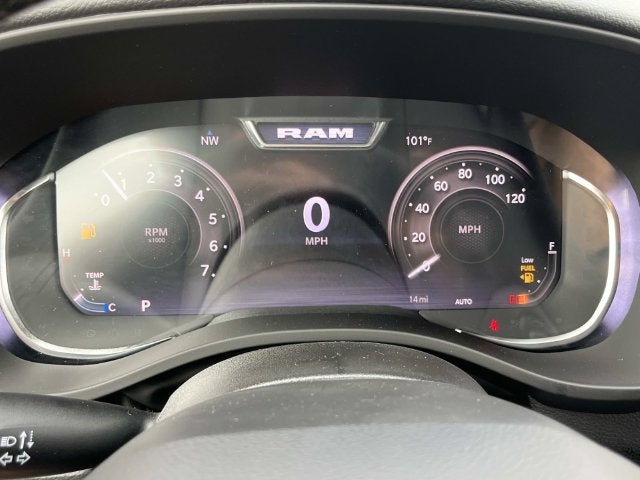 2027 RAM 1500 Big Horn/Lone Star