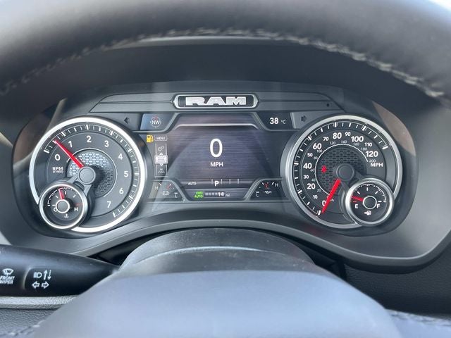 2027 RAM 1500 Big Horn/Lone Star