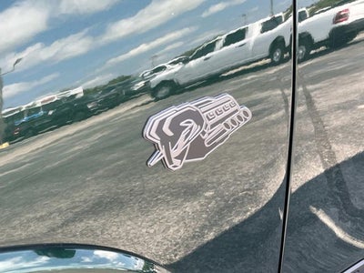 2027 RAM 1500 Big Horn/Lone Star