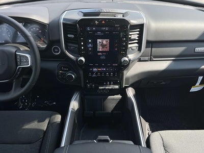 2027 RAM 1500 Big Horn/Lone Star