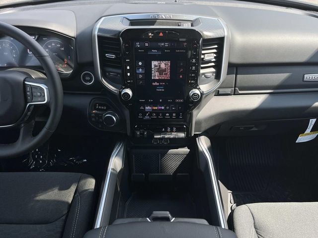 2027 RAM 1500 Big Horn/Lone Star