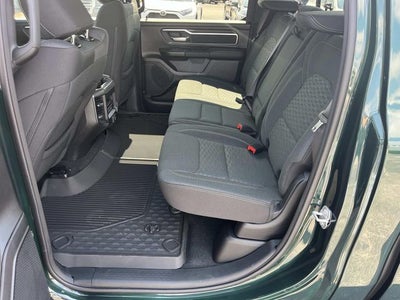 2027 RAM 1500 Big Horn/Lone Star