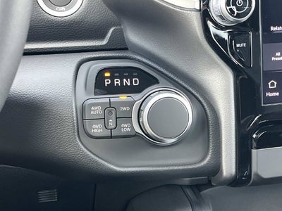 2027 RAM 1500 Big Horn/Lone Star