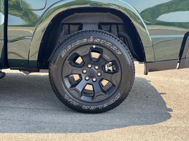 2027 RAM 1500 Big Horn/Lone Star