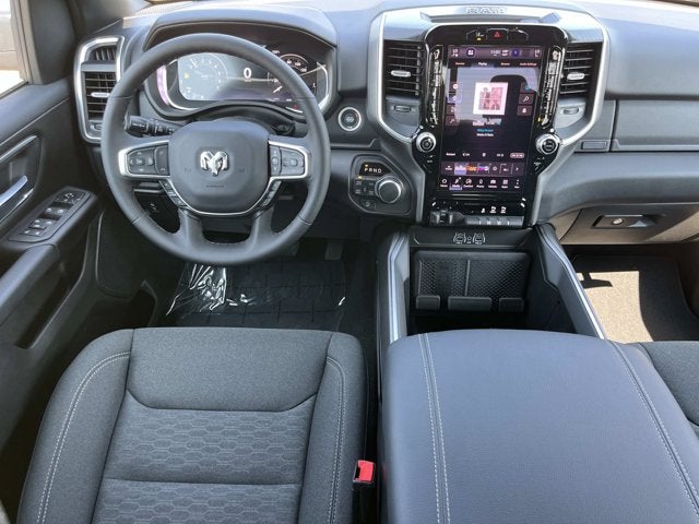 2027 RAM 1500 Big Horn/Lone Star