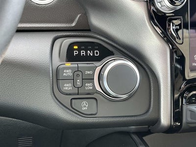 2027 RAM 1500 Big Horn/Lone Star