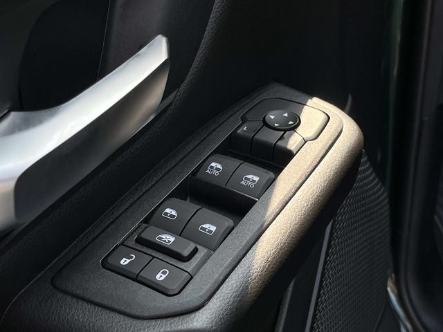 2027 RAM 1500 Express