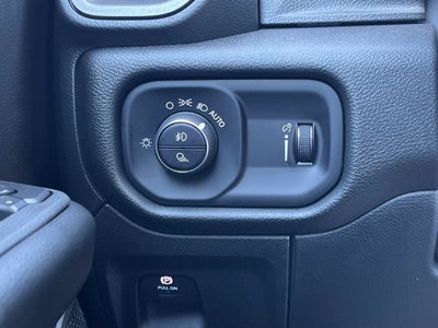2027 RAM 1500 Express