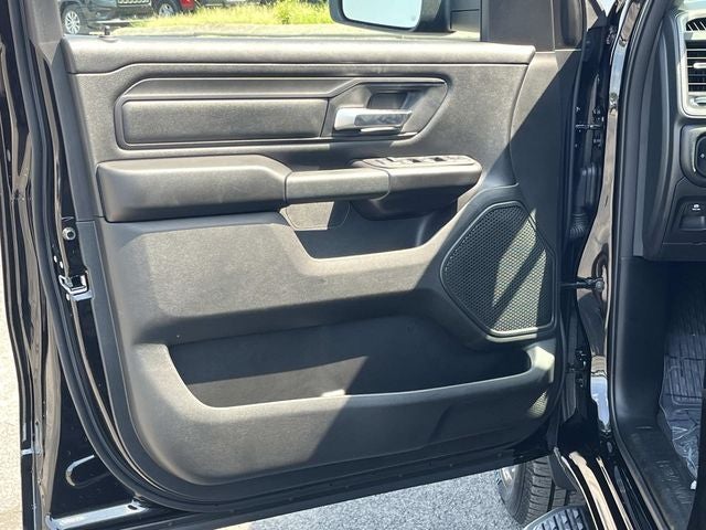 2027 RAM 1500 Express