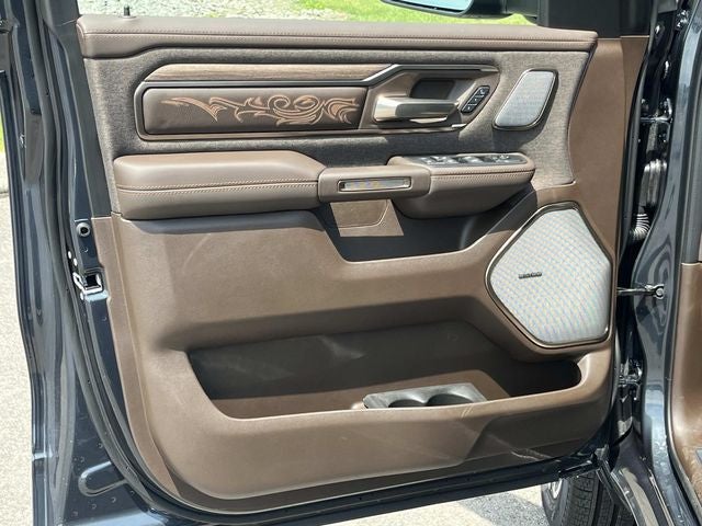 2027 RAM 1500 Limited
