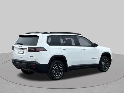 2026 Jeep Cherokee Laredo