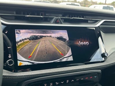 2026 Jeep Cherokee Laredo