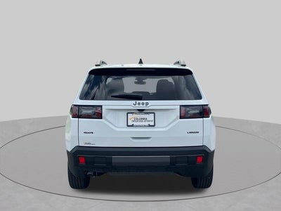 2026 Jeep Cherokee Laredo