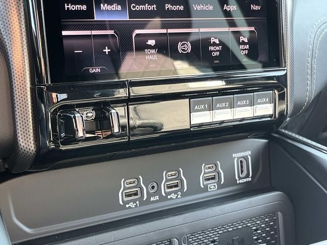 2027 RAM 2500 Limited
