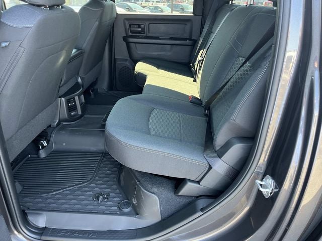2027 RAM 2500 Black Express