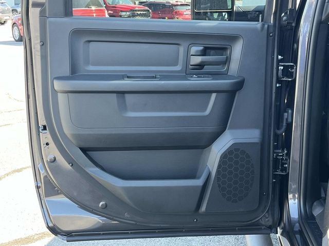 2027 RAM 2500 Black Express