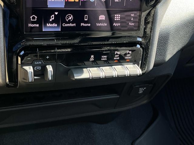 2027 RAM 2500 Black Express