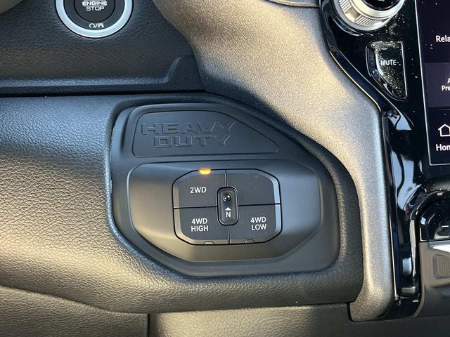 2027 RAM 2500 Black Express